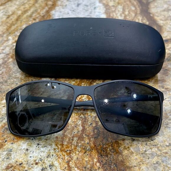 PURE Lightweight Sunglasses NWOT! - Picture 1 of 9